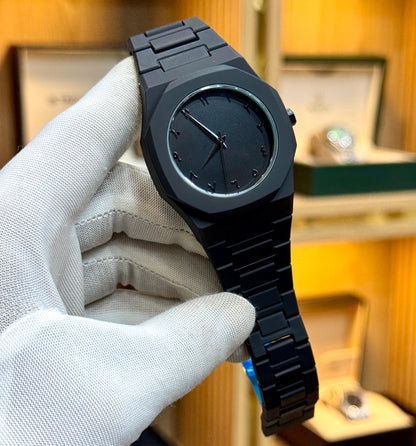 Luxury Black Quartz Watch